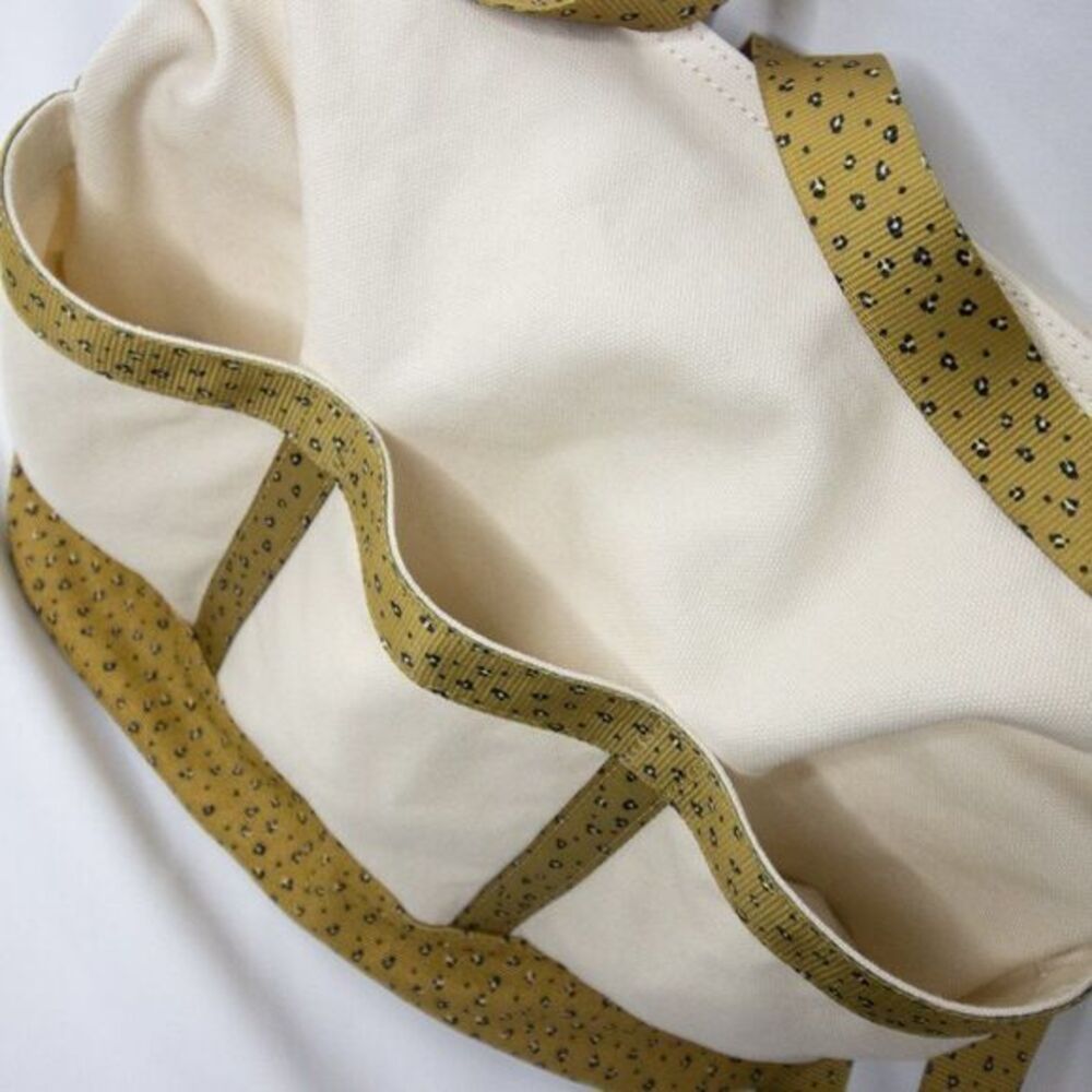 Madewell Canvas Camden Tote Bag in Mini Leopard - Picture 12 of 16